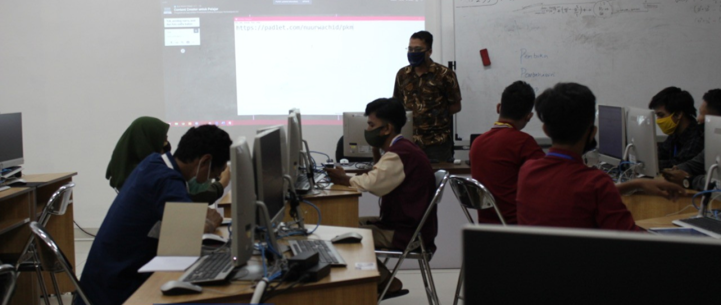 banner kurikulum